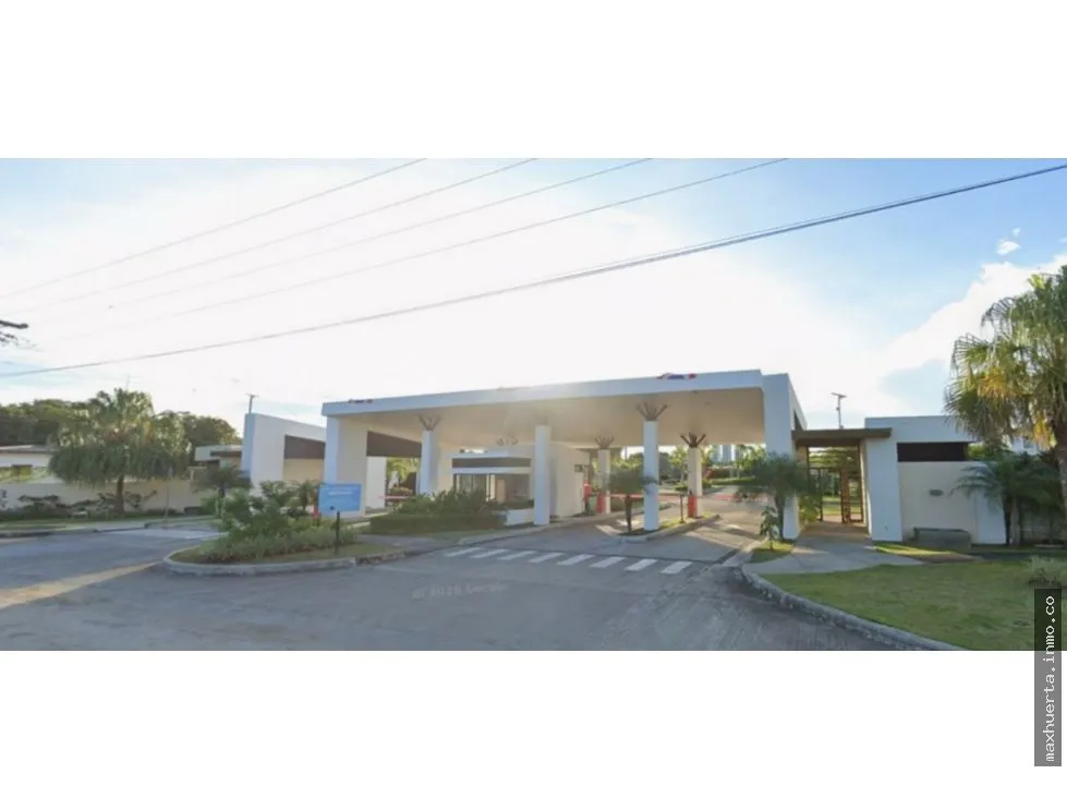 Se vende hermosa casa en Costa Sur
