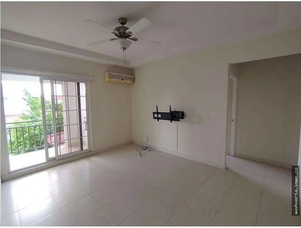 se vende hermosa casa en Versalles