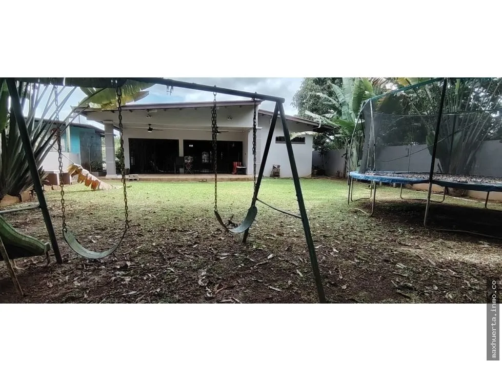 se vende hermosa casa EN REMATE  vista alegre arraijan