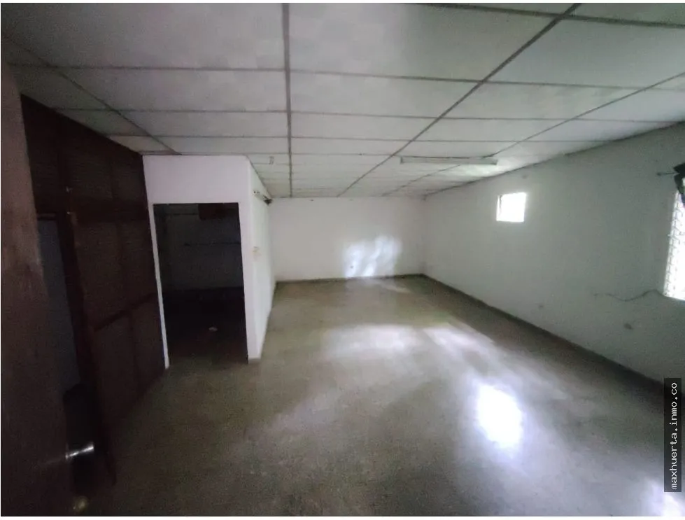 vendo enorme casa ALTOS DE VACAMONTE