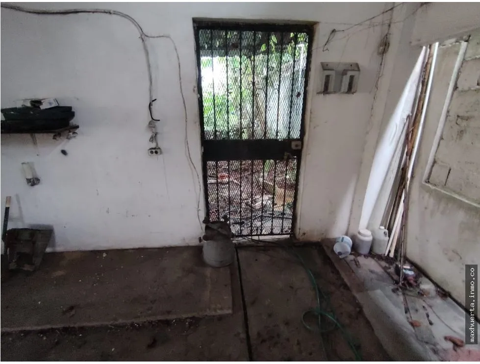 vendo enorme casa ALTOS DE VACAMONTE
