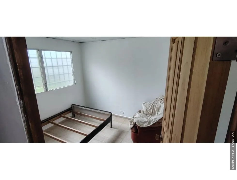 VENDO CASA EN LAS VILLAS DE ARRAIJAN