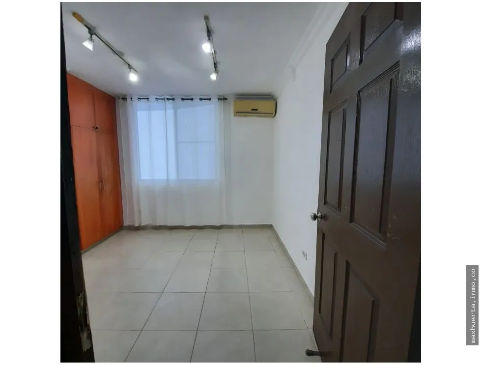 VENTA DE APARTAMENTO EN BELLA VISTA