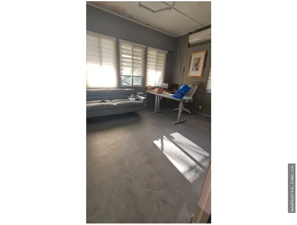 SE VENDE CASA EN LA BOCA