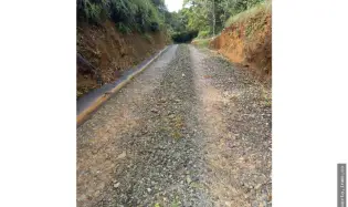 SE VENDE TERRENO EN CERRO AZUL