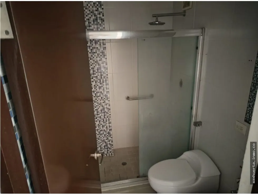 SE VENDE APARTAMENTO EN PH ALTAMIRA GARDENS