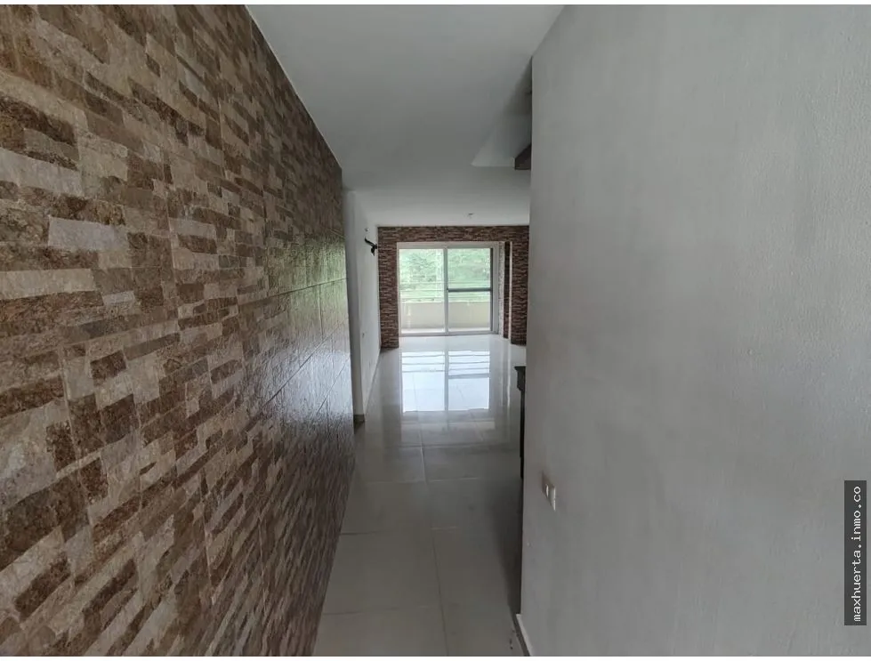 SE VENDE APARTAMENTO EN PH ALTAMIRA GARDENS