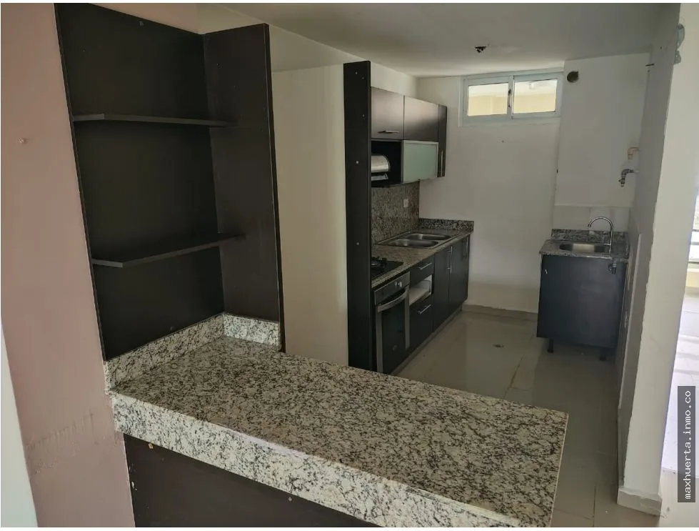 SE VENDE APARTAMENTO EN PH ALTAMIRA GARDENS