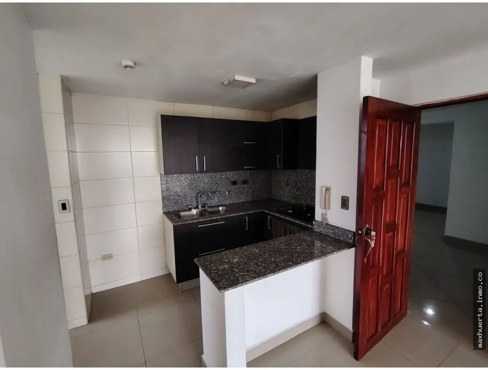 VENDO APARTAMENTO PH 4ISLAS