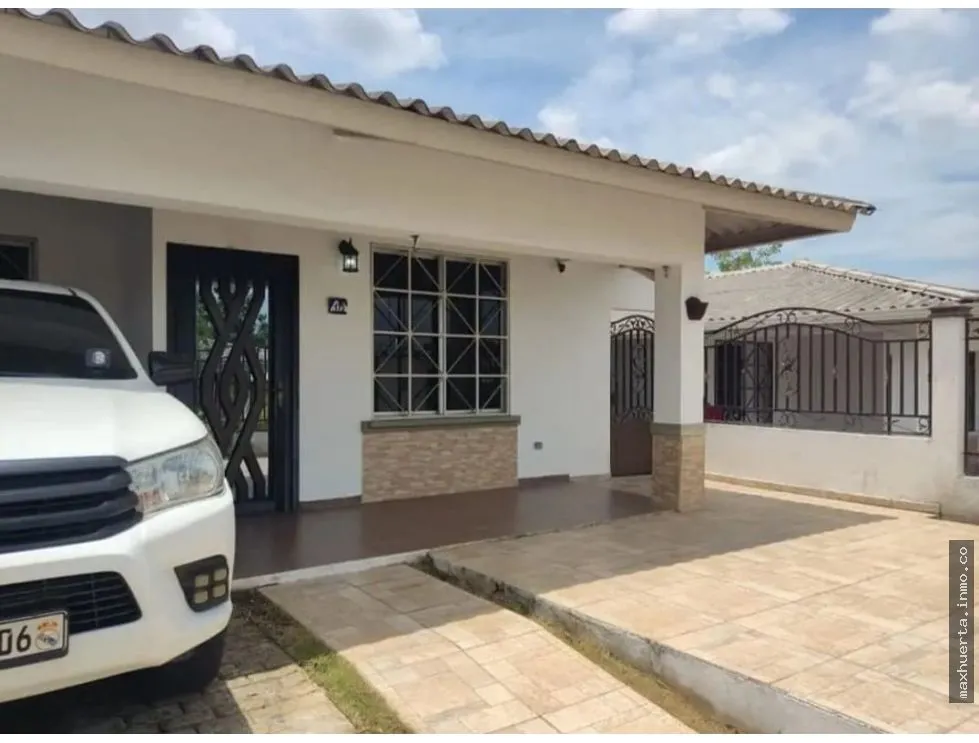 Maison unifamiliale à Arraijan à vendre