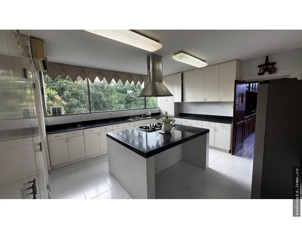 Vendo apartamento en PH Torre Cerromar, Bella Vista