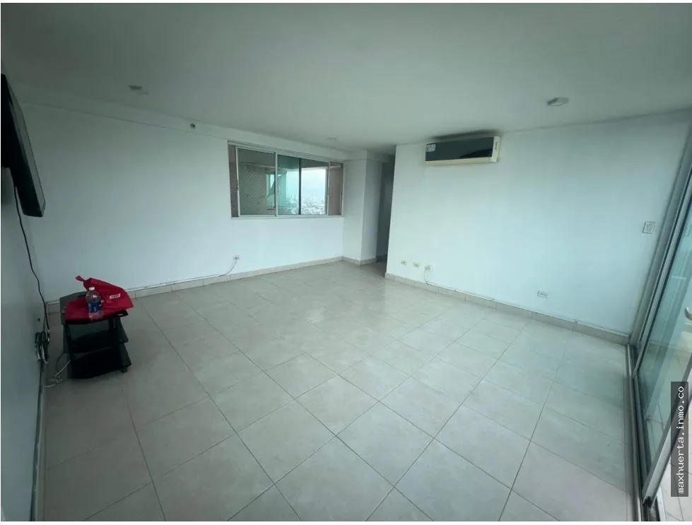 Venta Apartamento PH El Mare, Plaza Edison