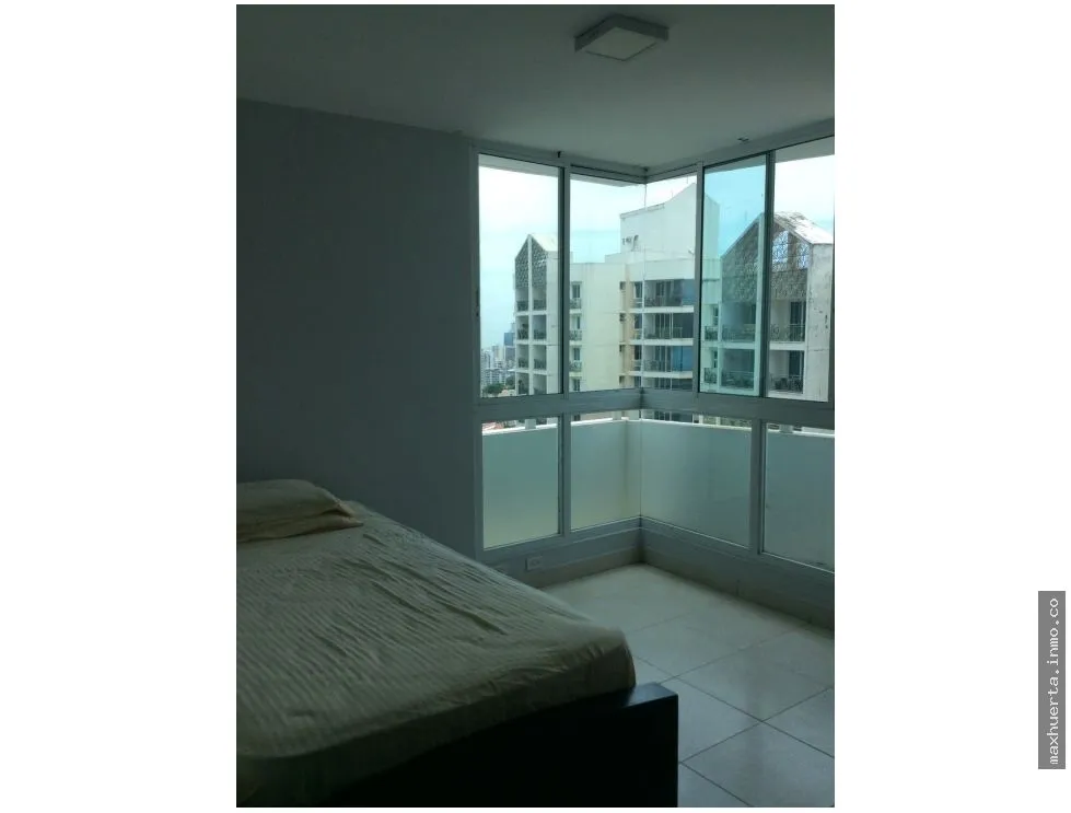 Venta Apartamento PH El Mare, Plaza Edison