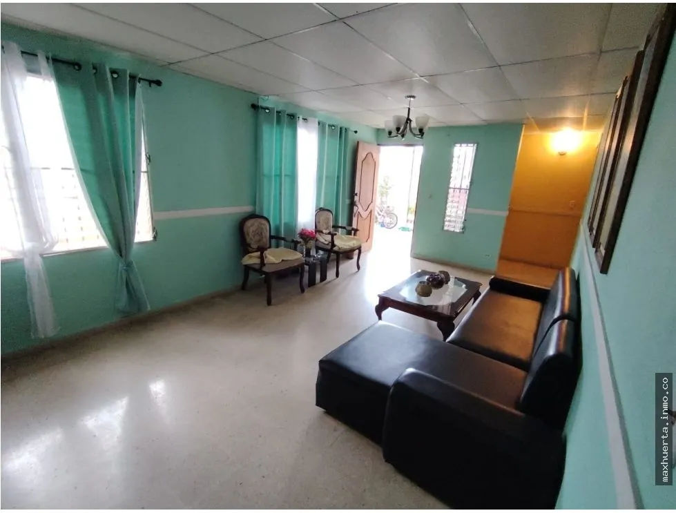 VENDO CASA EN CHANIS , ALTOS DEL ROMERAL