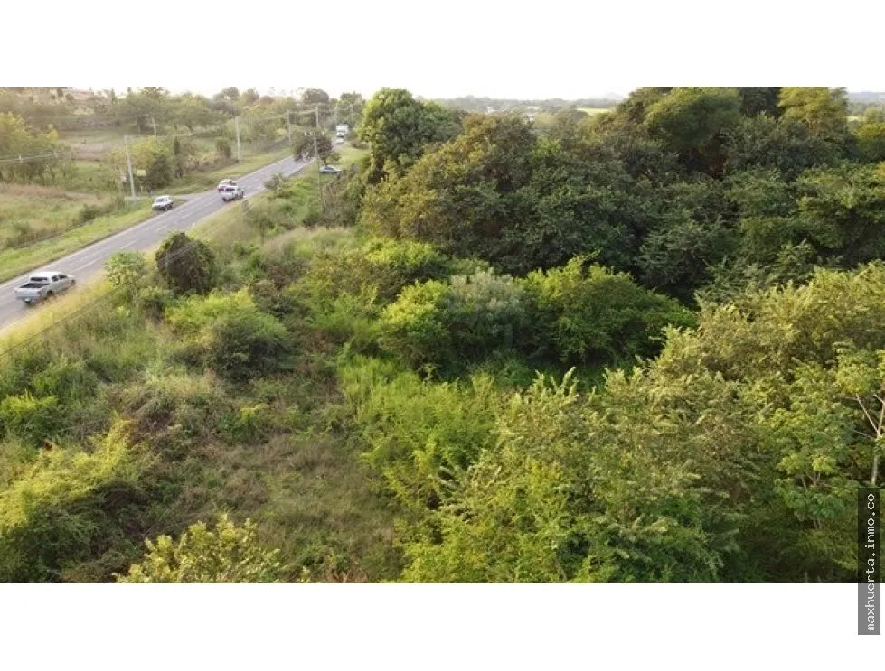 VENTA DE TERRENO COMERCIAL EN LAS TABLAS