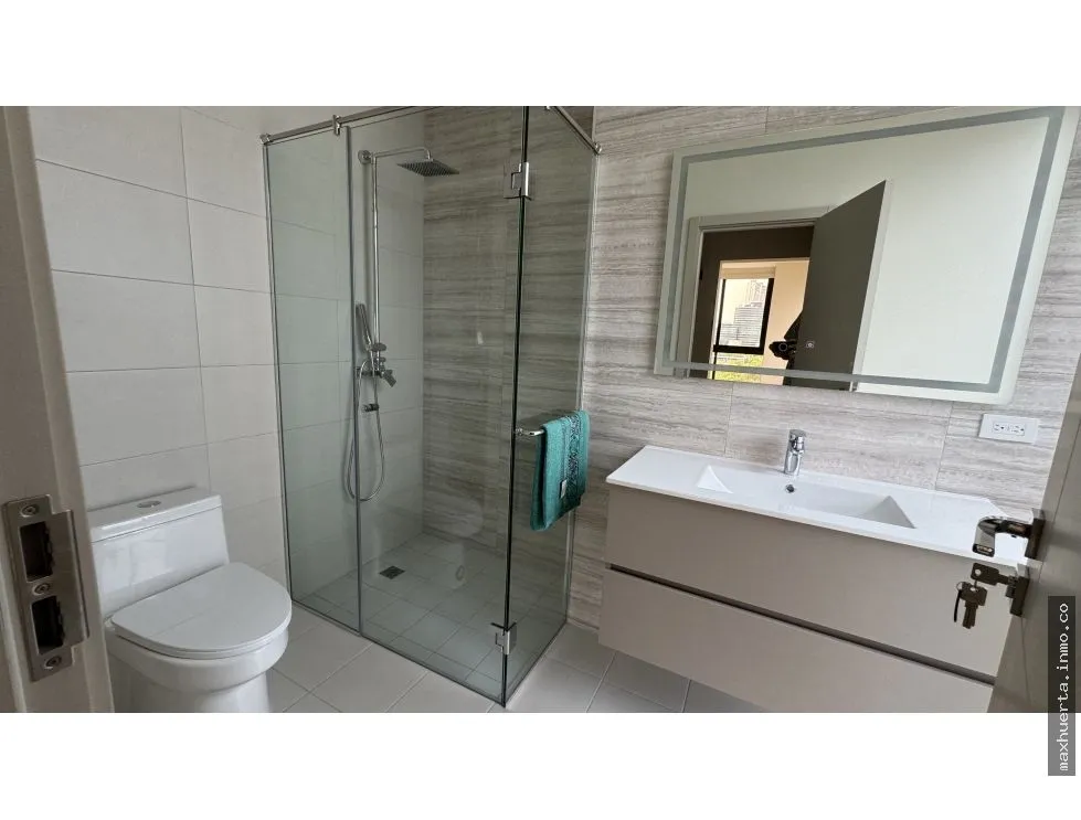 vendo apartamento en PH Arcadia, Costa del Este