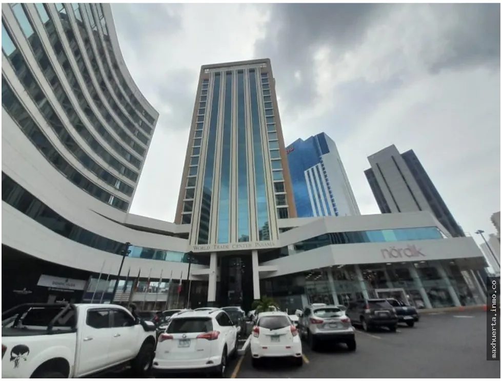 Venta oficina en Torre World Trade Center Marbella