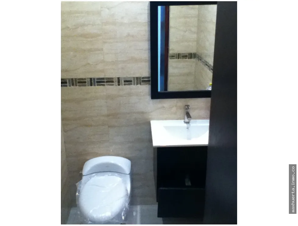Venta Oficina en Torre Global Bank, Calle 50 (NEB-7938)