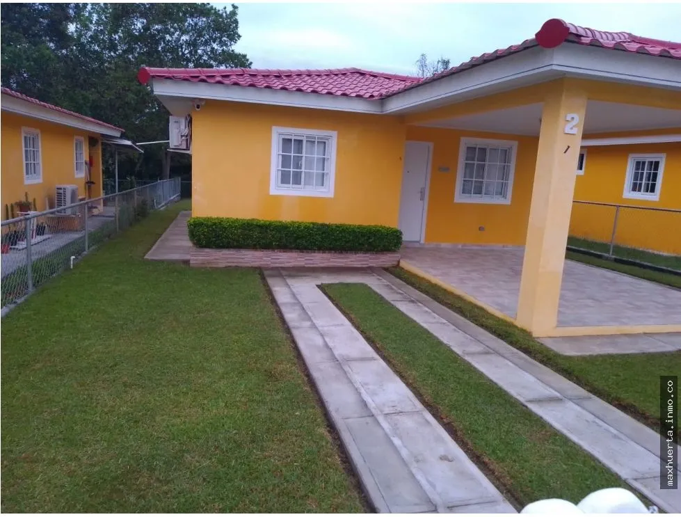 Beach House for Sale in Santa Clara (Summer Bay Village)