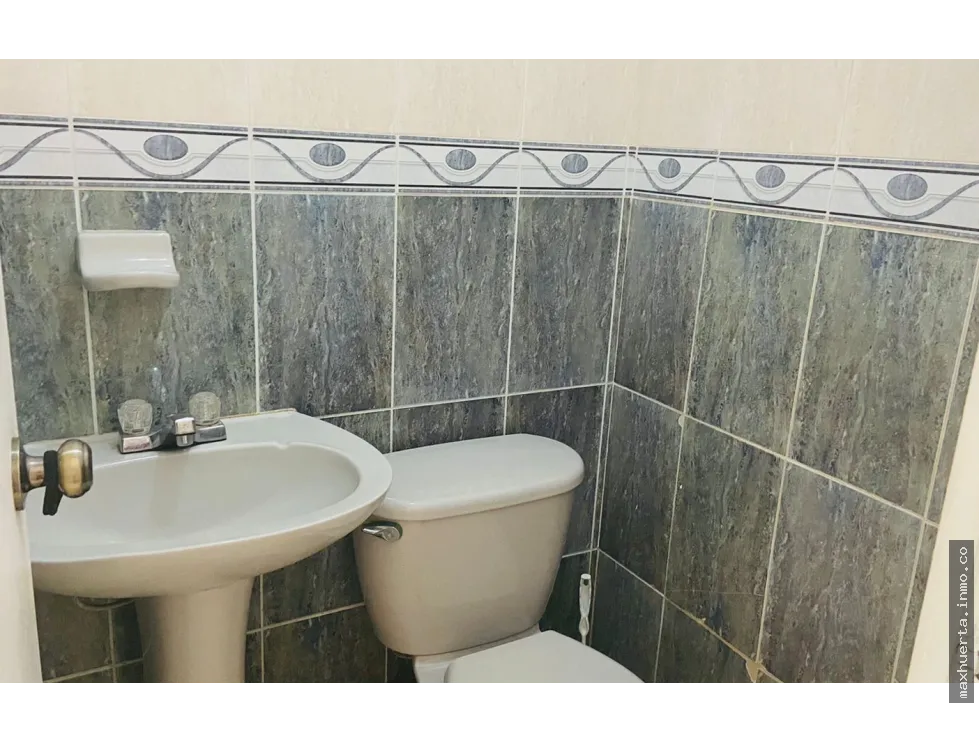 Apartment for Sale in San Francisco, PH Capri