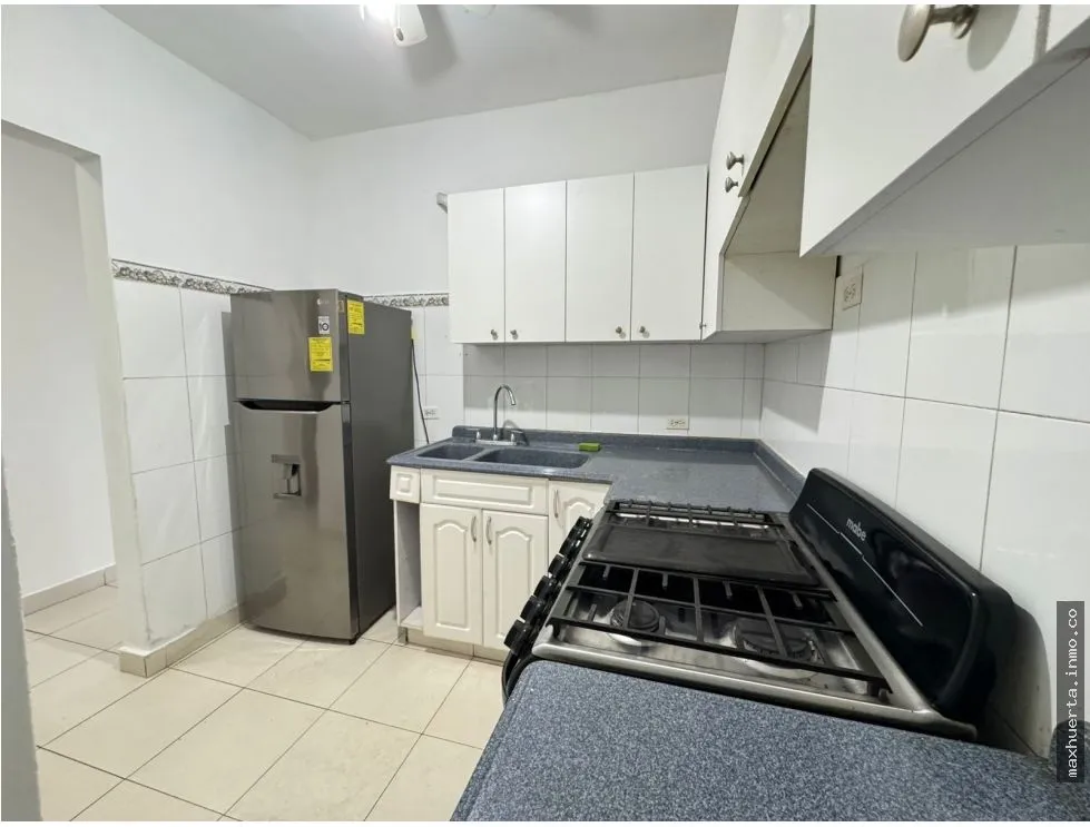 Apartment for Sale in San Francisco, PH Capri