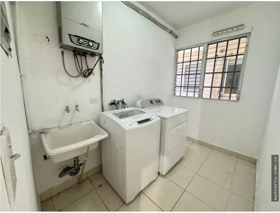 Apartment for Sale in San Francisco, PH Capri