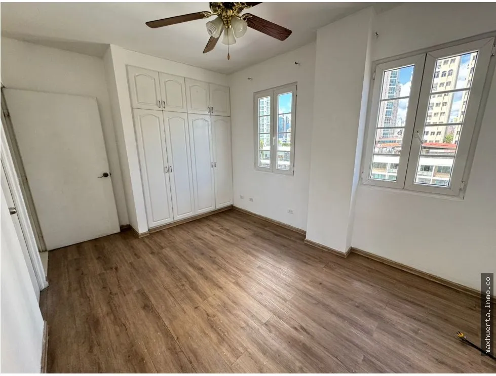 Apartment for Sale in San Francisco, PH Capri