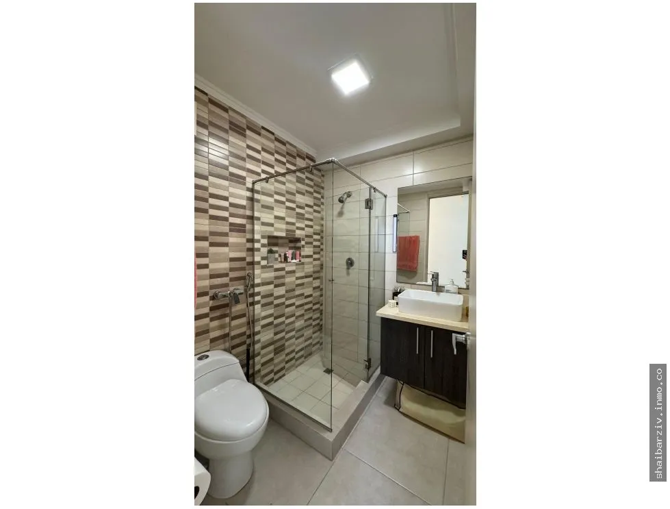 Modern Apartment for Rent in PH Sky Point Towers, Tumba Muerto
