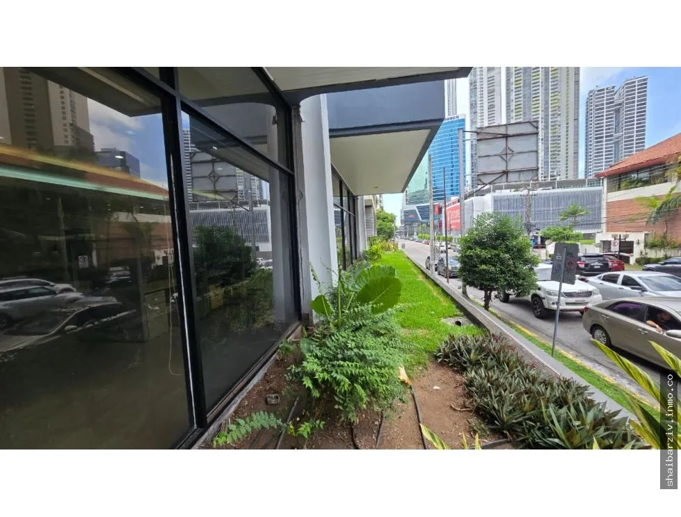 商业空间 在 Calle 50 出租