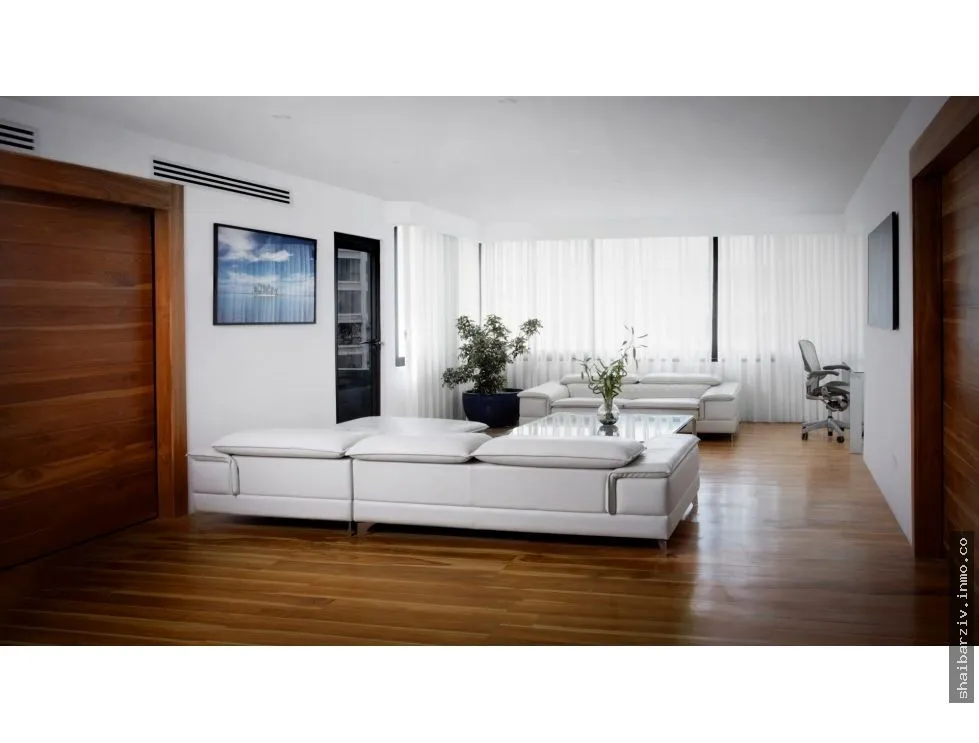 SPECTACULAR 4-LEVEL PENTHOUSE FOR SALE IN PUNTA PAITILLA