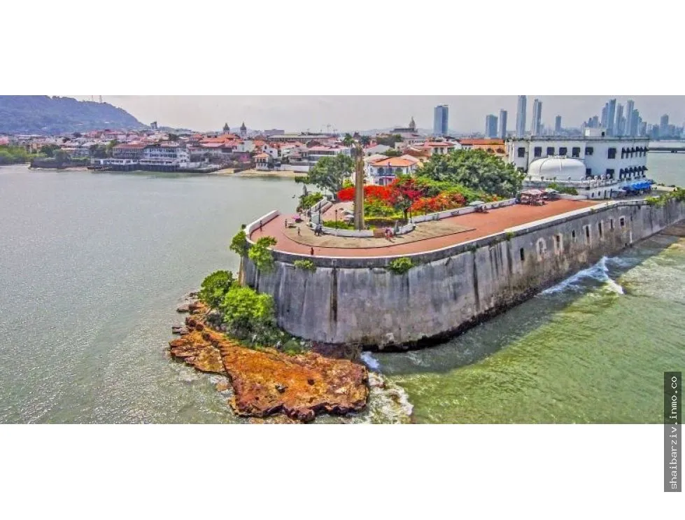 FOR SALE HENRY HILLS PROJECT, IN CASCO ANTIGUO