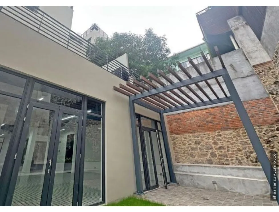 SE VENDEN LOCALES EN PLAZUELA ALFARO, CASCO ANTIGUO