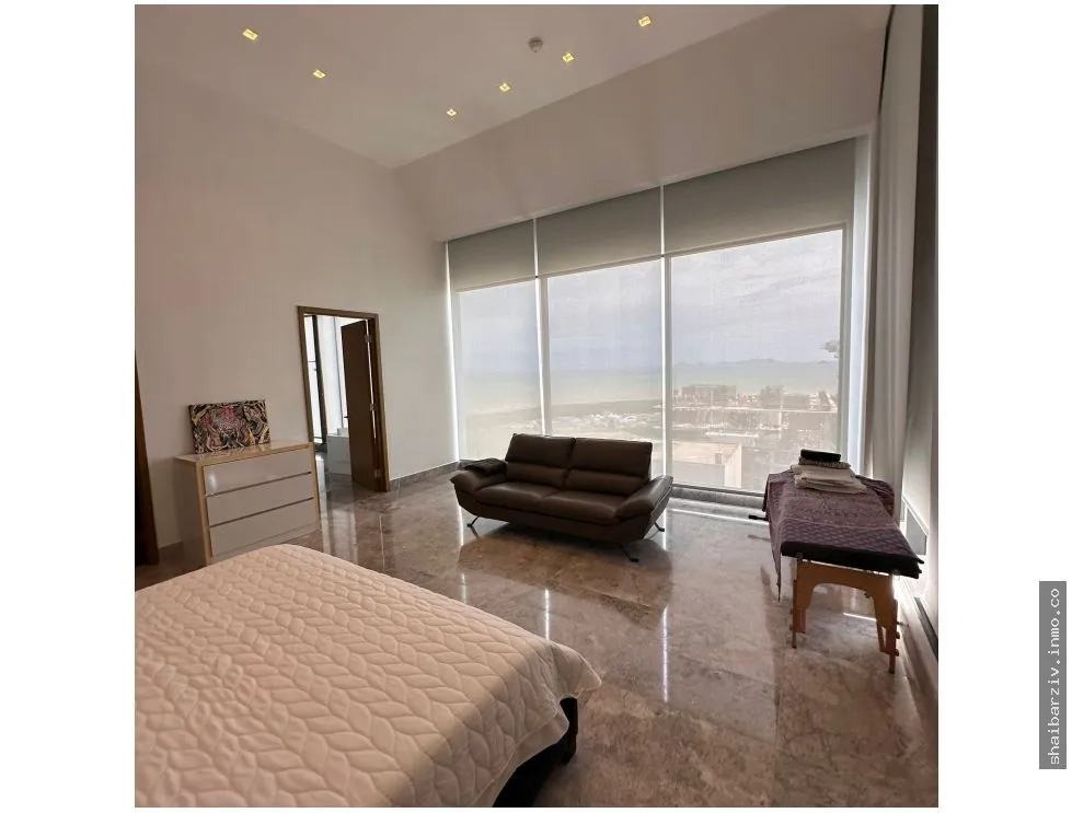 SE VENDE BELLO PENTHOUSE EN EMPIRE, SANTA MARÍA