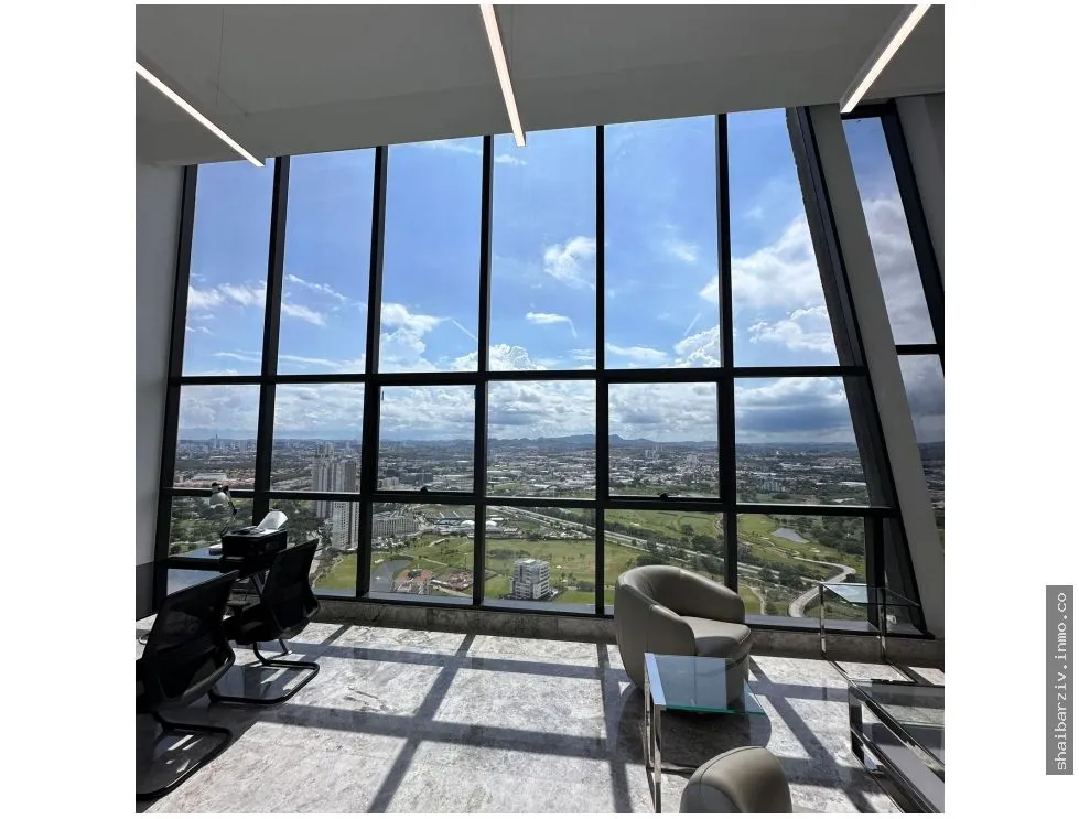 SE VENDE BELLO PENTHOUSE EN EMPIRE, SANTA MARÍA