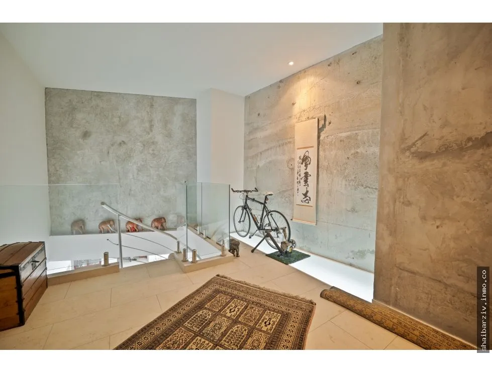 SE VENDE BELLO APARTAMENTO EN PRIMERA LÍNEA DE COSTA DEL ESTE