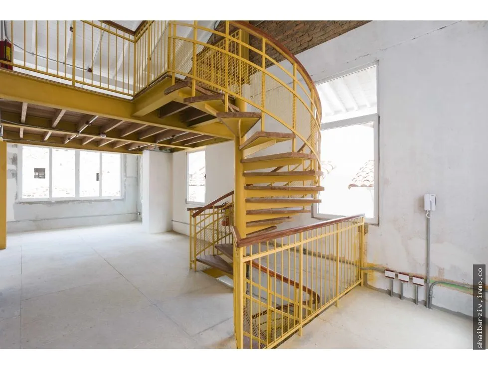 Espace commercial à Casco Viejo à louer
