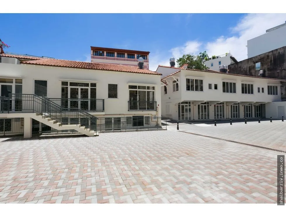 Espace commercial à Casco Viejo à louer