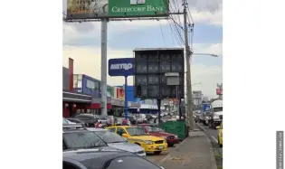 COMMERCIAL PLAZA FOR SALE ON TRANSISTMICA AVENUE