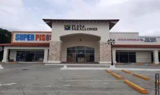 COMMERCIAL SPACE FOR SALE IN PLAZA FARALLONES