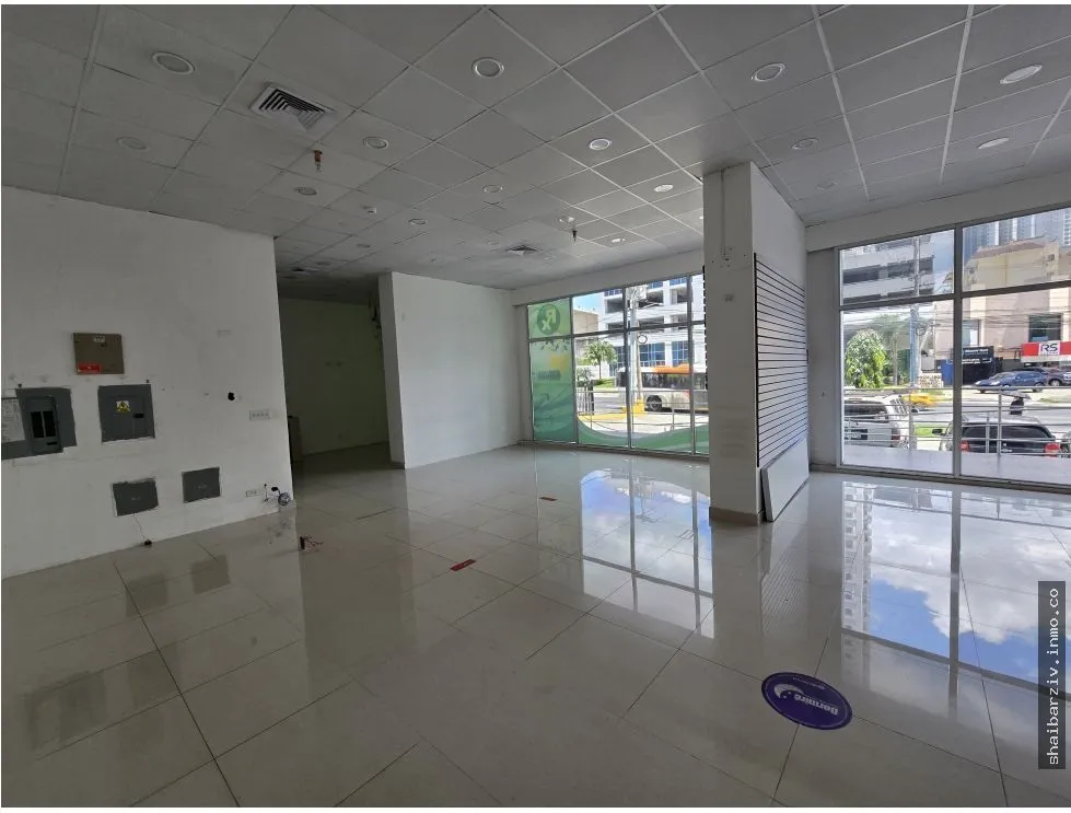 TWO INTEGRATED COMMERCIAL SPACES FOR SALE ON VÍA ESPAÑA