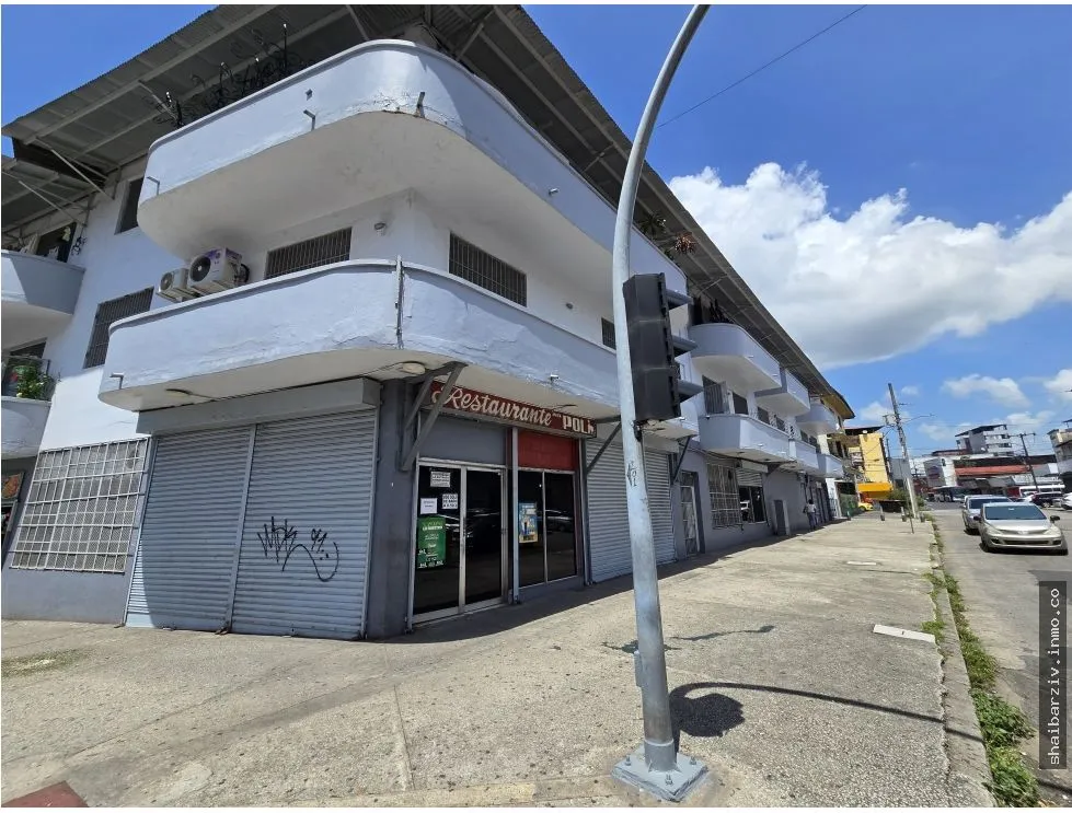 Building for Sale in Calidonia, Great Opportunity for Investors!