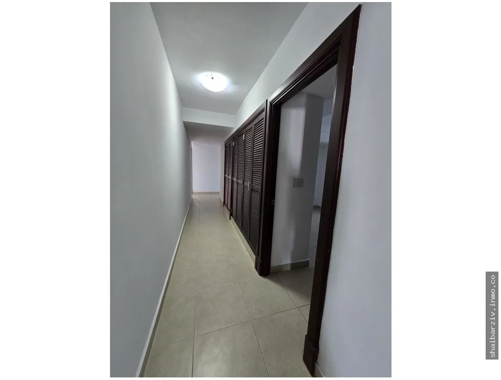 Penthouse en PH Golf Tower – Exclusividad y Confort en Altos del Golf