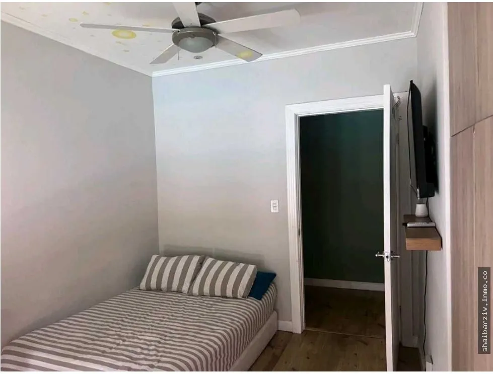 Building for Sale in Clayton