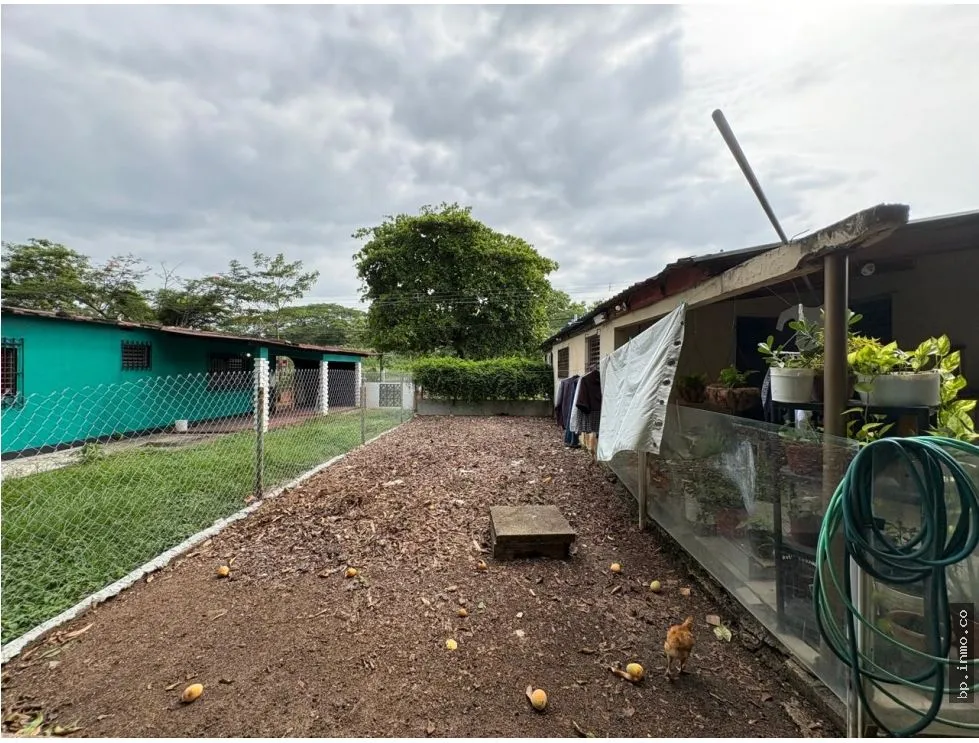 Land for Sale Facing the Panamerican Highway