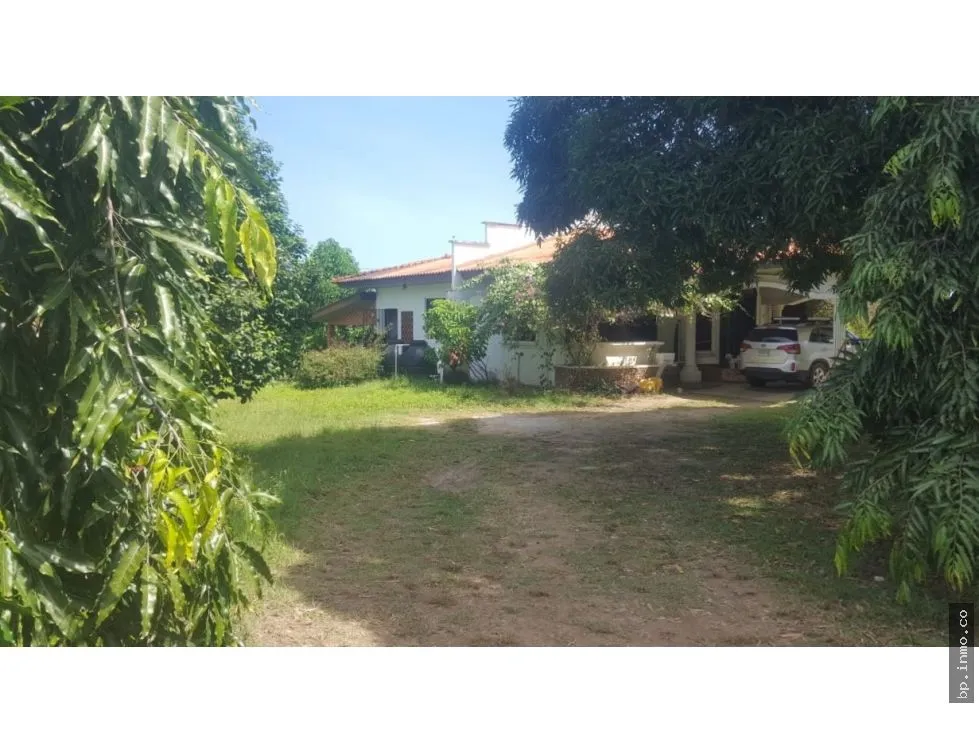 HOUSE FOR SALE IN LOS SANTOS - SANTO DOMINGO