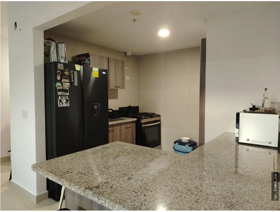FOR RENT APARTMENT WITH WHITE GOODS OR FURNISHED IN BELLA VISTA - 43 GV