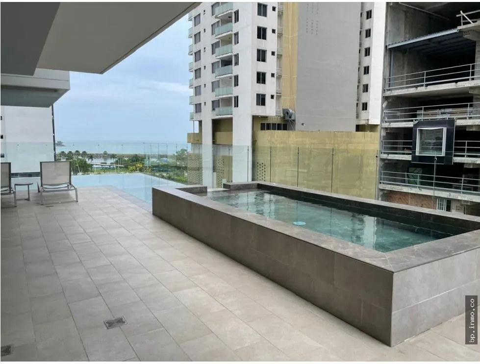 FOR RENT APARTMENT WITH WHITE GOODS OR FURNISHED IN BELLA VISTA - 43 GV