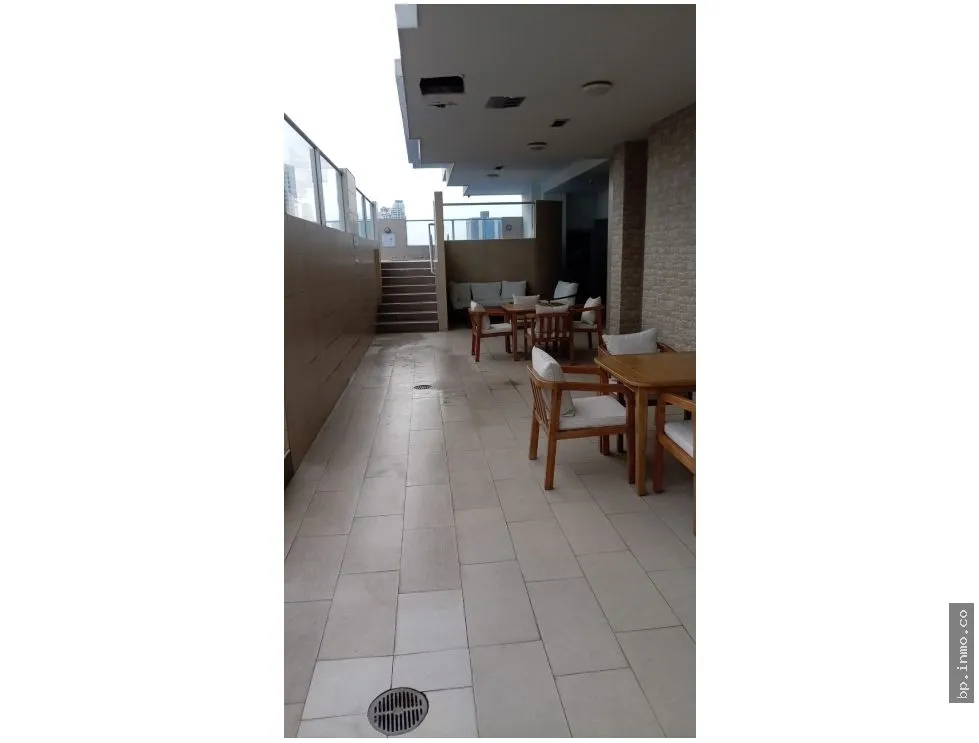 APARTMENT FOR SALE IN EL CARMEN, VÍA ESPAÑA - PH RAINBOW TOWER