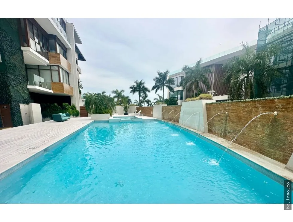 FOR RENT: APARTMENT IN OCEAN REEF