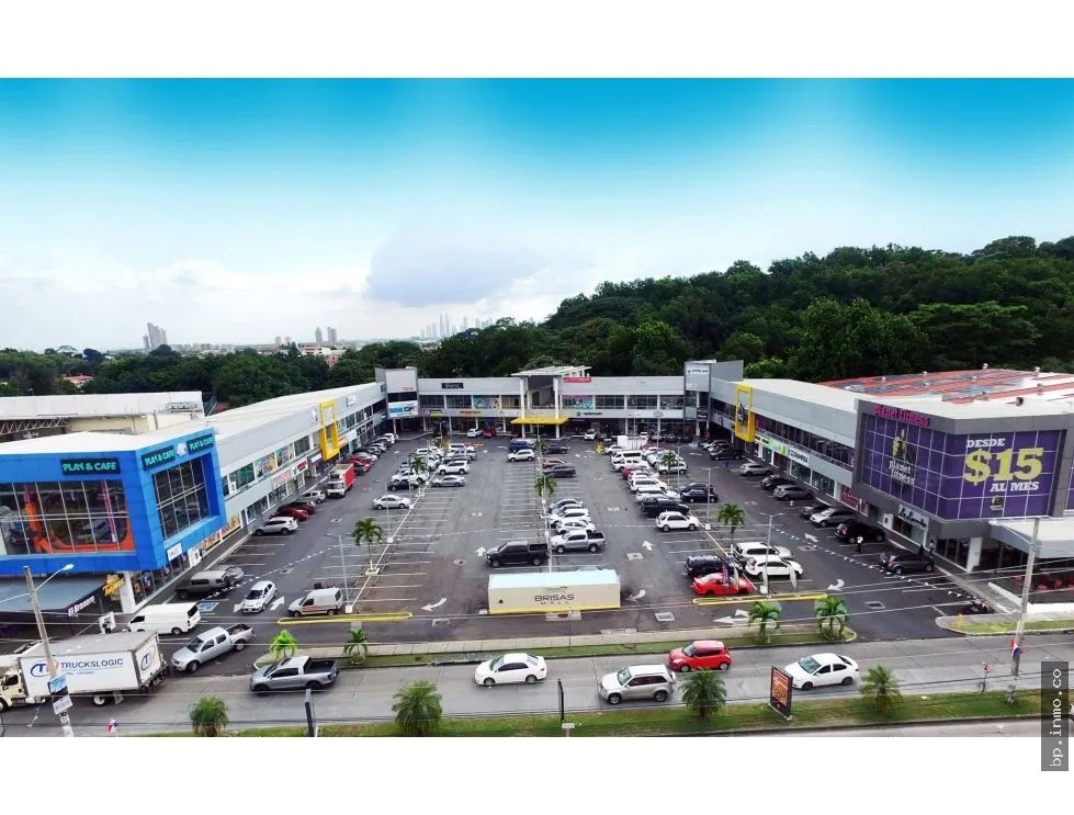 Commercial Spaces for Rent at Brisas Mall, Brisas del Golf